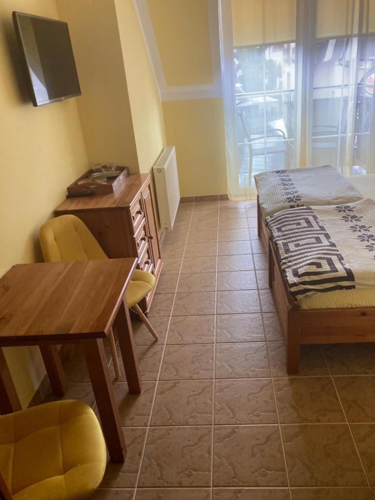 Pod Delfinem Rewal Daire Dış mekan fotoğraf